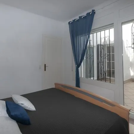 1203 Alberes 度假居